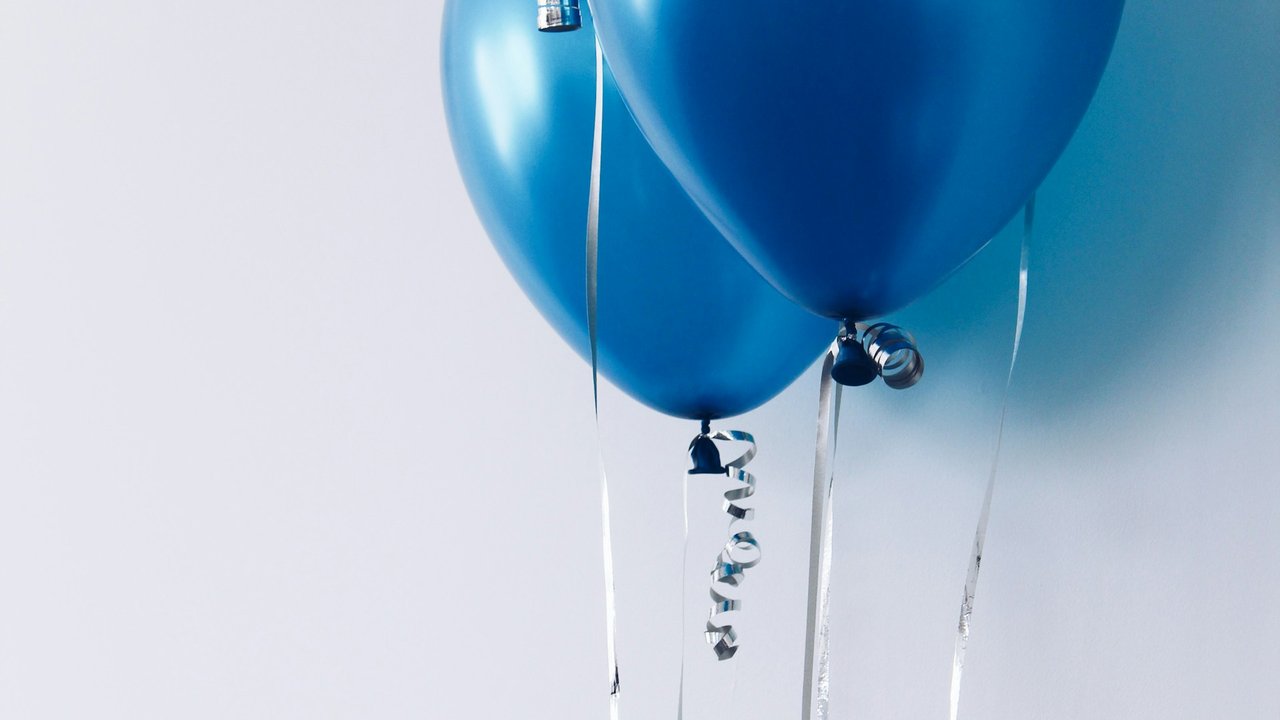 Blaue Luftballons